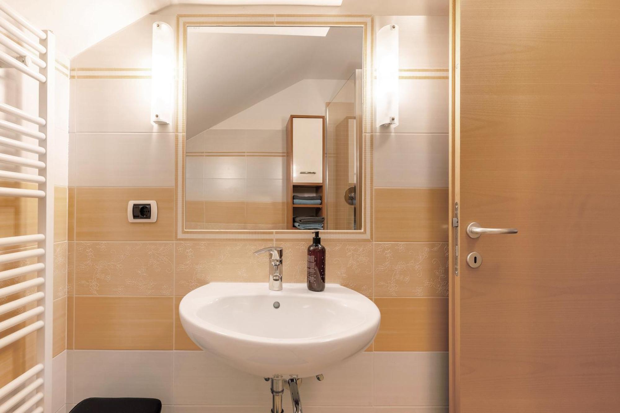 Ferienwohnung Thymian Thalerhof Cavalese Luaran gambar
